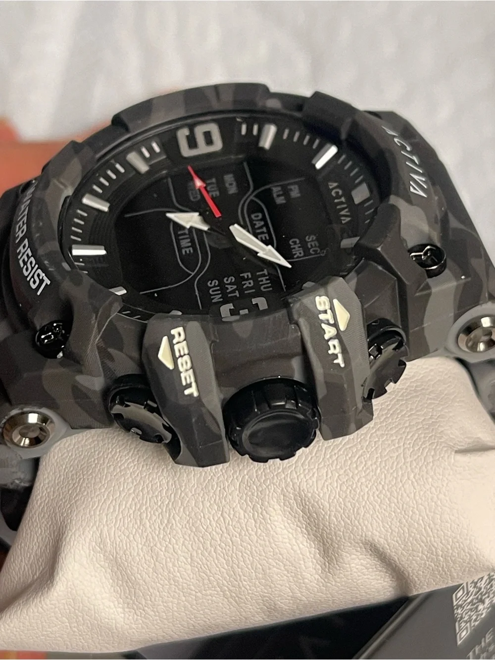 Activa Vulkor X Invicta Analog Digital Men's Watch - 53mm. Camouflage Grey Black